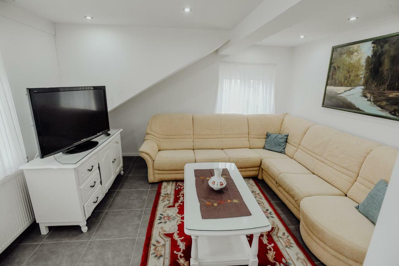 Apartman Slavonia Dakovo Exterior foto